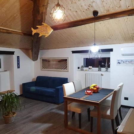 Casa Di Gilda E Joey Lägenhet Civitavecchia Exteriör bild