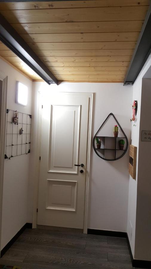 Casa Di Gilda E Joey Lägenhet Civitavecchia Exteriör bild