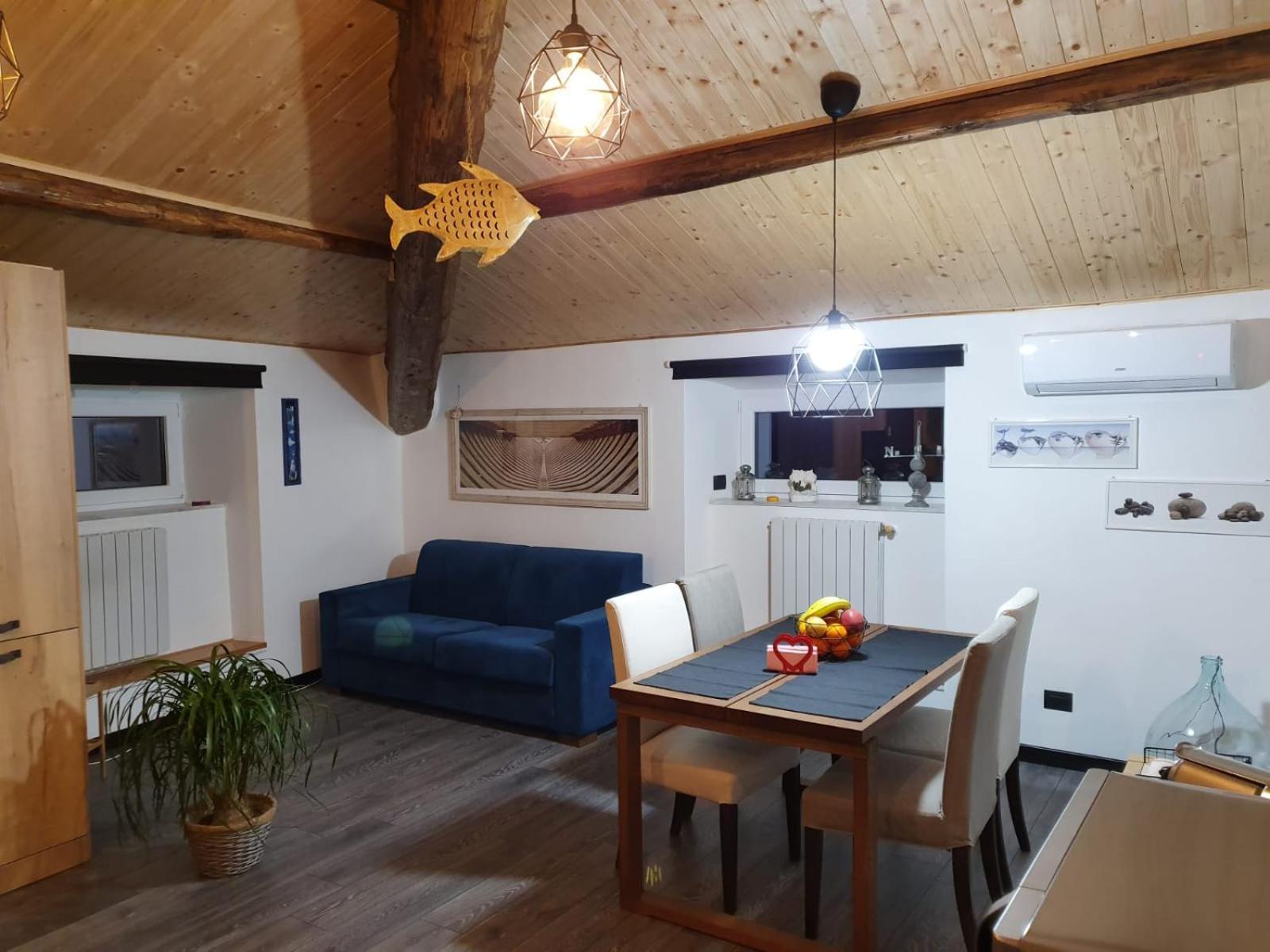 Casa Di Gilda E Joey Lägenhet Civitavecchia Exteriör bild